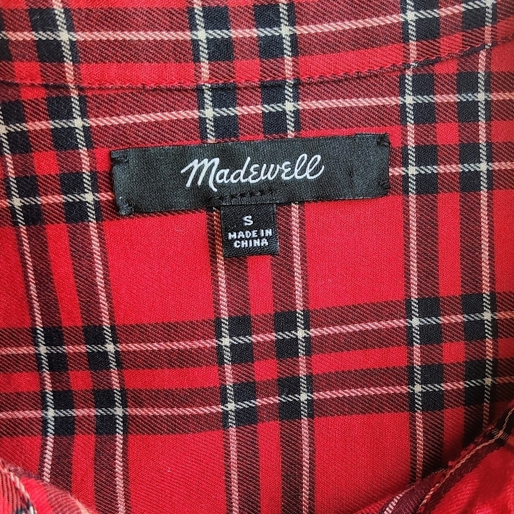 Madewell women's classic ex-boyfriend shirt, red cotton plaid, one pocket, sz S. - Picture 16 of 16